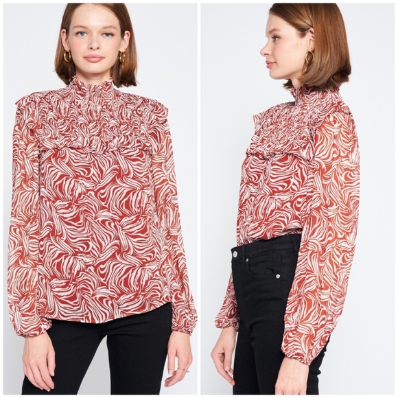 Jaquie The Label Chic Swirly Print Long Sleeves Top - Picture 4 of 8